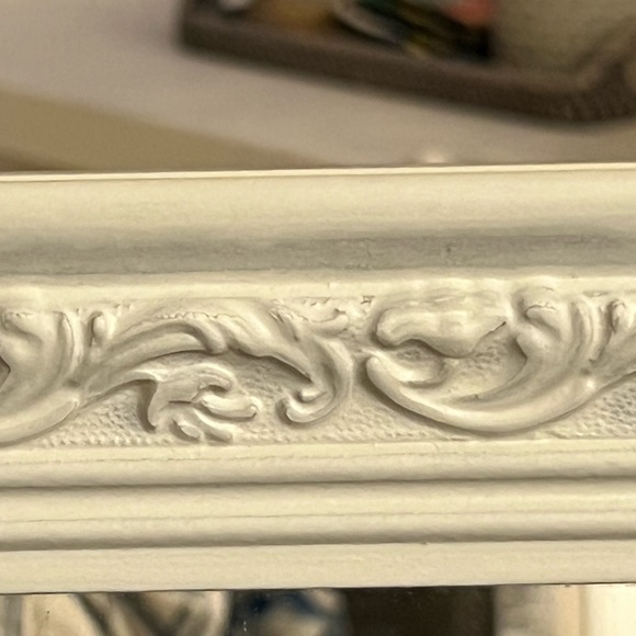 Vintage framed Rectangular beveled Mirror Frame repainted to white was gold - Picture 9 of 10